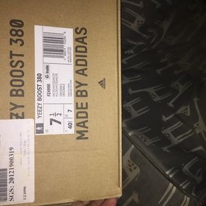 yeezy boost 380